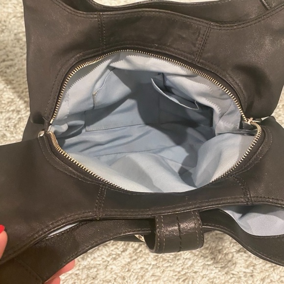 Coach Black Leather Hobo Shoulder Bag –Style F35702 (M1119) 2011 Baby Blue lined - Picture 9 of 15